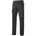 Pantalón pinzas multibolsillo bicolor de sarga. 65% Poliéster - 35% Algodón. 200grs/m2