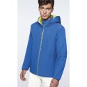Chaqueta Softsell con Capucha