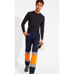 Pantalón Forrado Multibolsillos. Ext. 80% Poli / 20% Alg 235 g/m². Int.100% Pol.185 g/m²