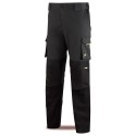 Pantalón Multibolsillos Tejido Stretch. 58% Poliéster - 39% Algodón - 3% Elastano.